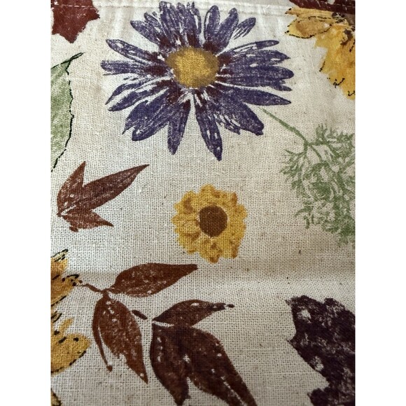 Celebrate Together Fall Sunflower Foliage 4 Placemats - Picture 4 of 5